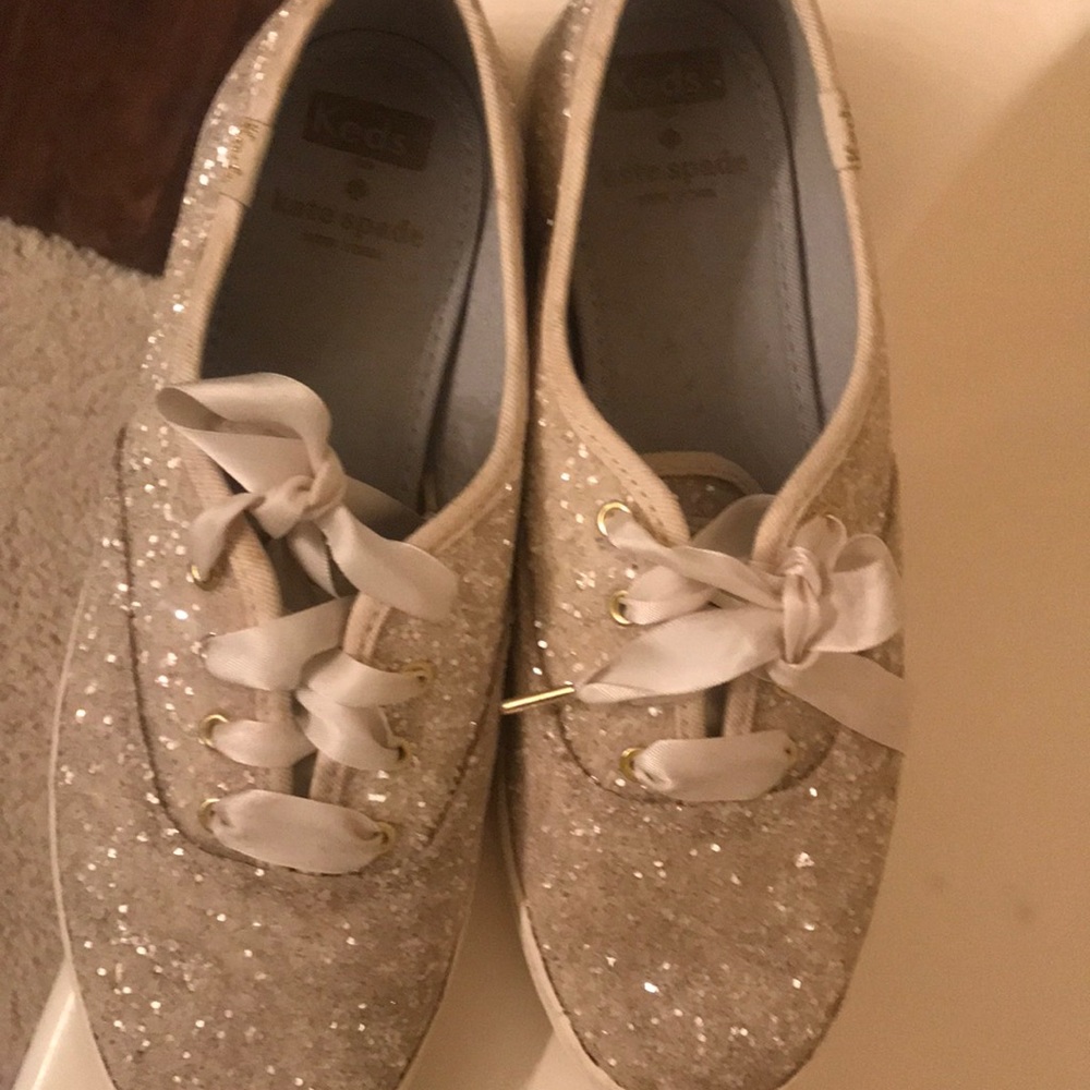 Kate spade shoes worn twice size 7.5
